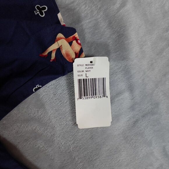 Vintage Weekender Traveler Camp Shirt Mens L Rayon Hot Girls Loop Collar NEW - Picture 3 of 9